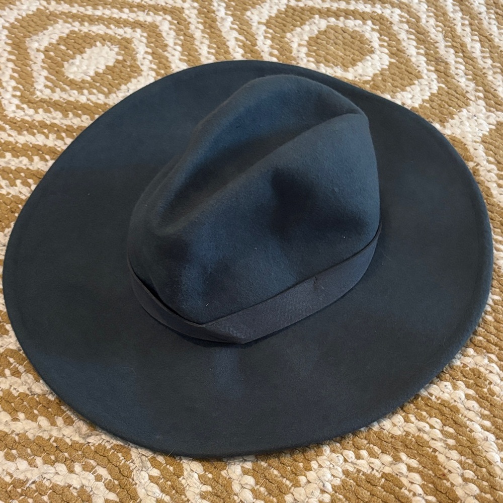 Free People 100% wool boho hat